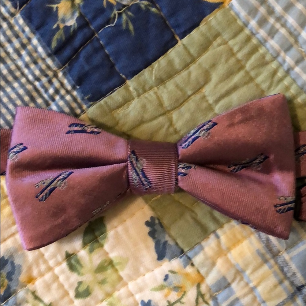 Croft & Borrow Pink Airplane Bowtie